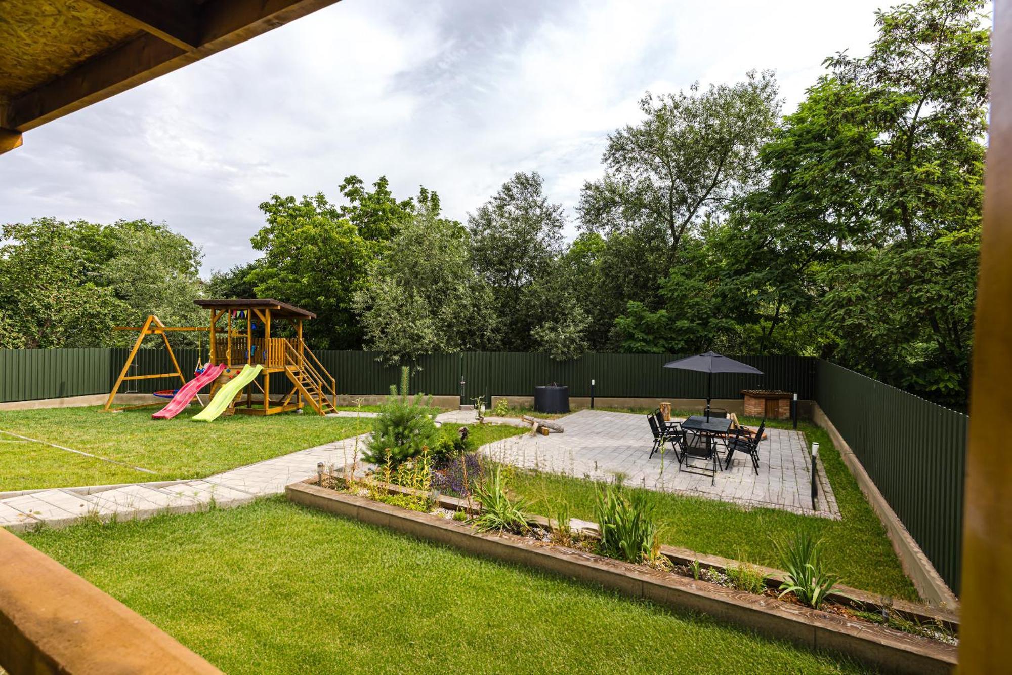 Ioanaguesthouse Turda Exterior photo